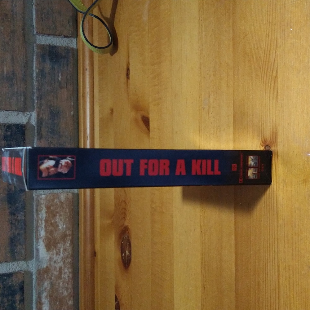 Out for a Kill VHS video tape Action Thriller - Picture 4 of 7